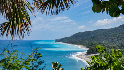 Yaya Campers y Yenifer Vega: Explorando las joyas ocultas de Barahona y promoviendo los viajes de aventura